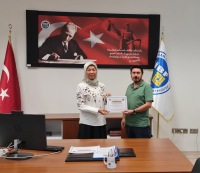 Fakültemizde Teşekkür Belgesi Takdimi