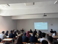 Dış İlişkiler Ofisi’nden İktisat Bölümü Öğrencilerine Erasmus+ Bilgilendirme Eğitimi